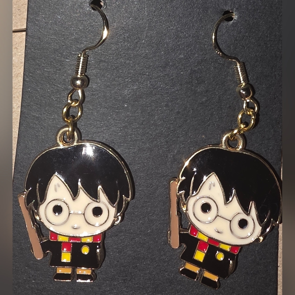 10 for $25!!Harry Potter earrings new